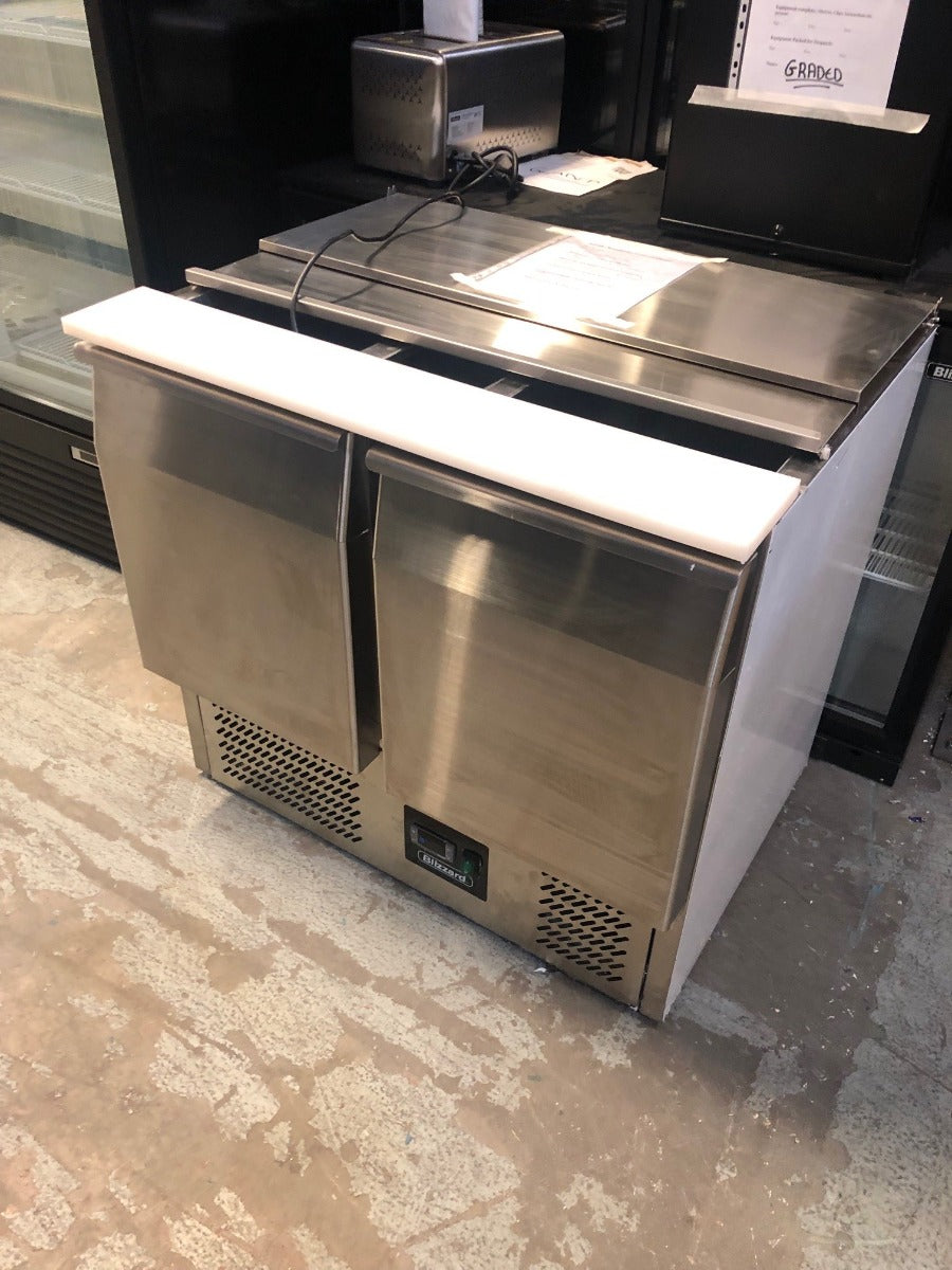 Graded 02089 Compact Double Door Refrigerated Saladette