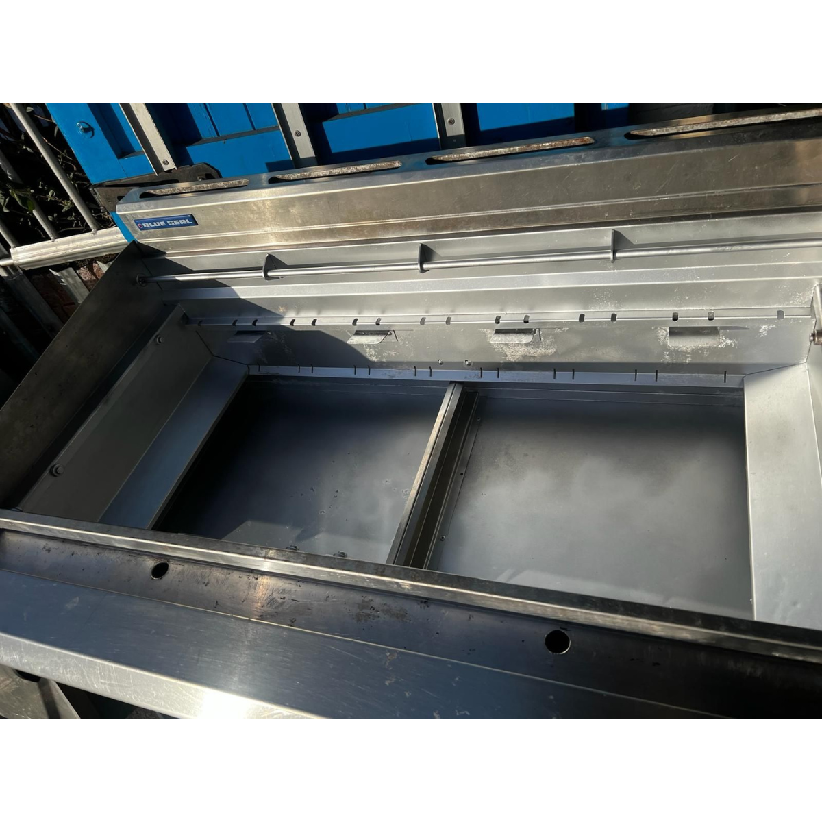 Blue seal 4 burner Gas Chargrill 120cm with Stand Refurbished