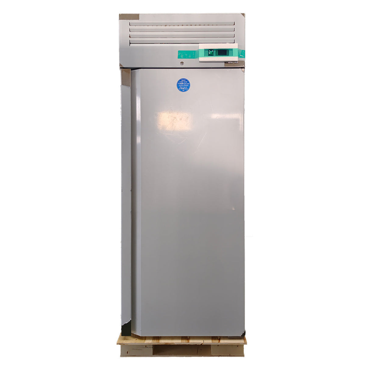 W-221006 - Upright Single Door Freezer - 415 L (GN600BT)