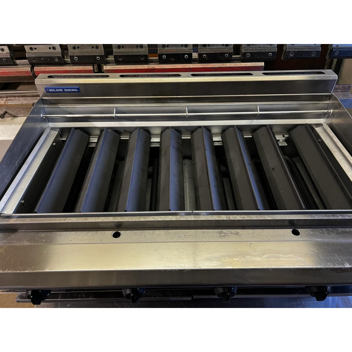 Blue seal 4 burner Gas Chargrill 120cm with Stand Refurbished