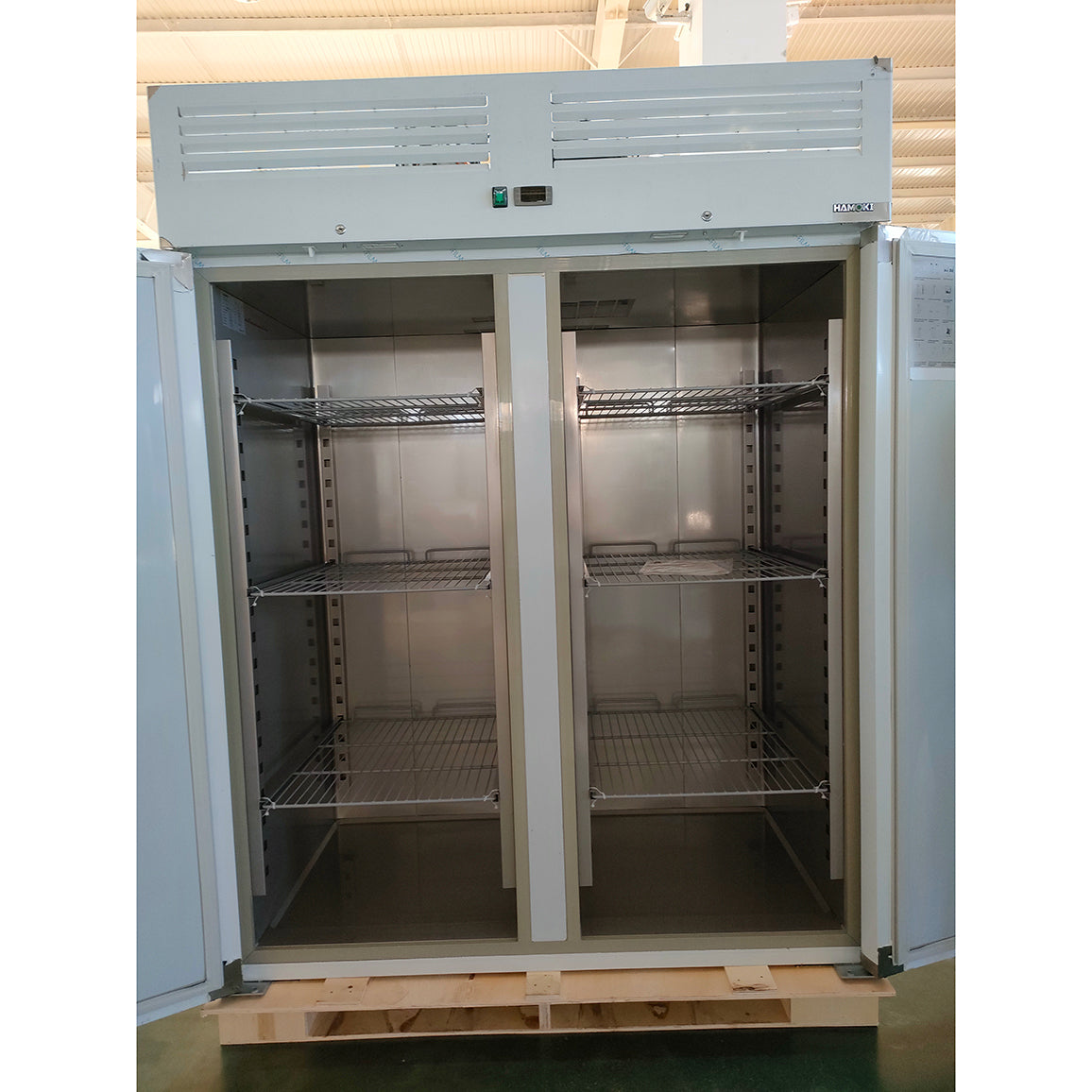 W-221007 - Upright Refrigerated Double Door Vertical Cabinet - 935L (GN1200TN)