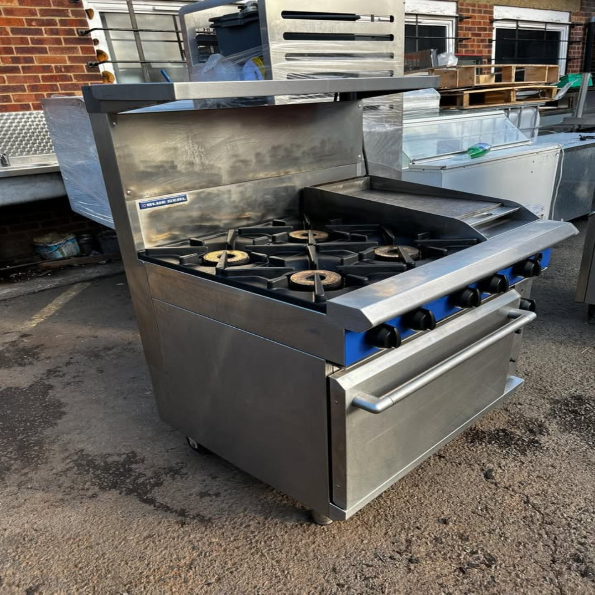 Blue Seal 4 Burner Cooker Range Oven with Hot Plate Refurbished