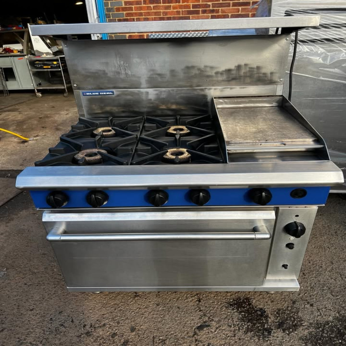 Blue Seal 4 Burner Cooker Range Oven with Hot Plate Refurbished