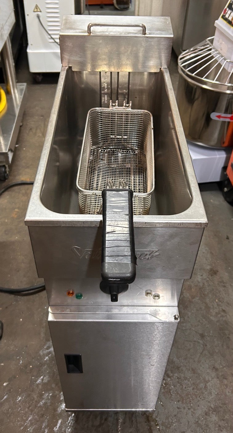 Valentine Single Tank Electric Chips Fryer 8 Litre 25x60x85cm Refurbished (Single Phase)