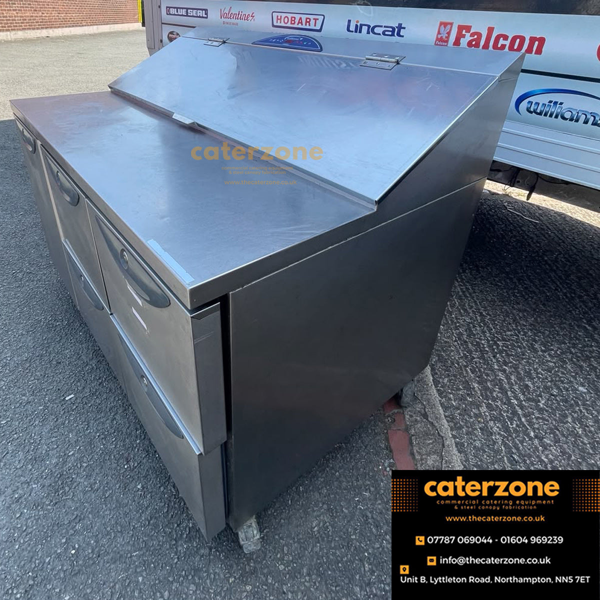 Williams Preparation Counter Fridge/multi use fridge -Refurbished