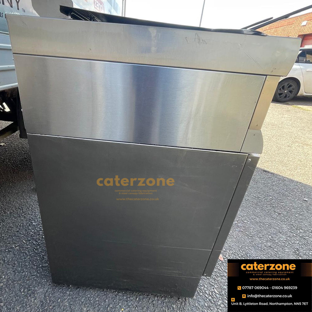 Lincat 3 phase single tank double basket fryer -REFURBISHED
