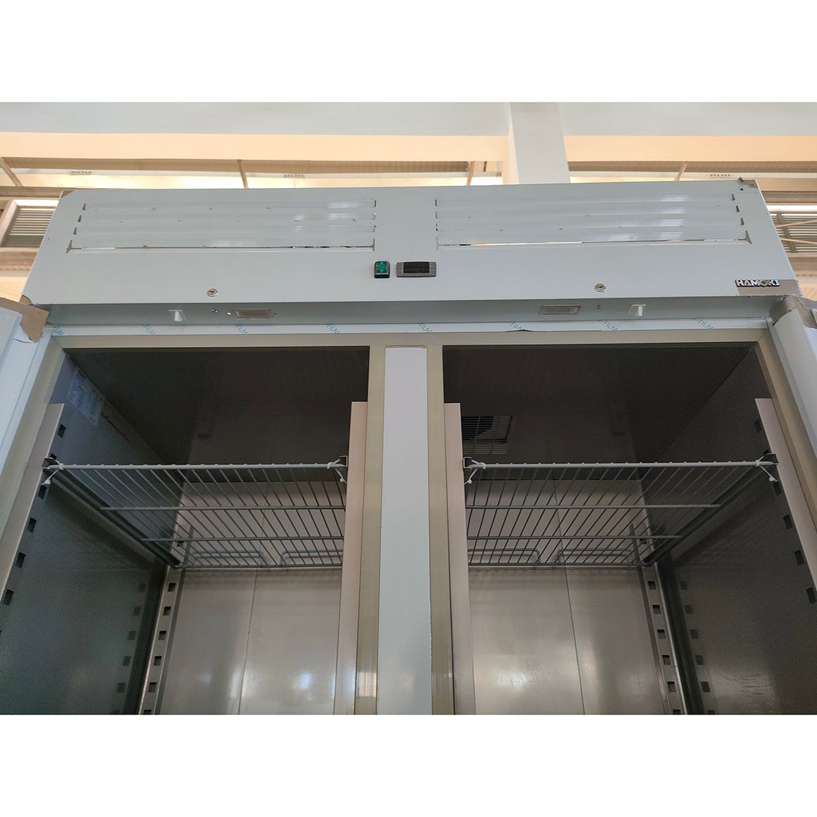 W-221007 - Upright Refrigerated Double Door Vertical Cabinet - 935L (GN1200TN)
