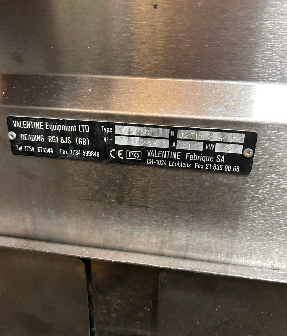 Valentine Single Tank Electric Chips Fryer 8 Litre 25x60x85cm Refurbished (Single Phase)