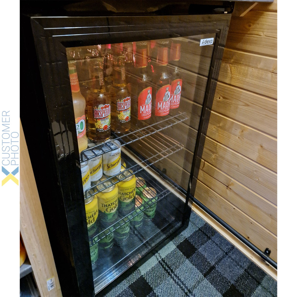 Beer Bottle Cooler Glass Door 85 Litres | Cw85