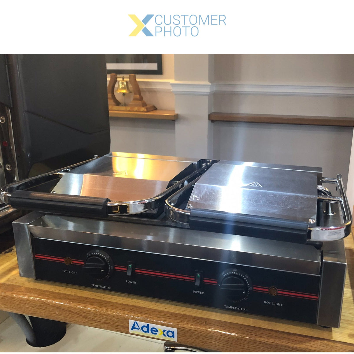 Heavy Duty Twin Panini Contact Grill 3.6k W Ribbed/Smooth | Eg03 C