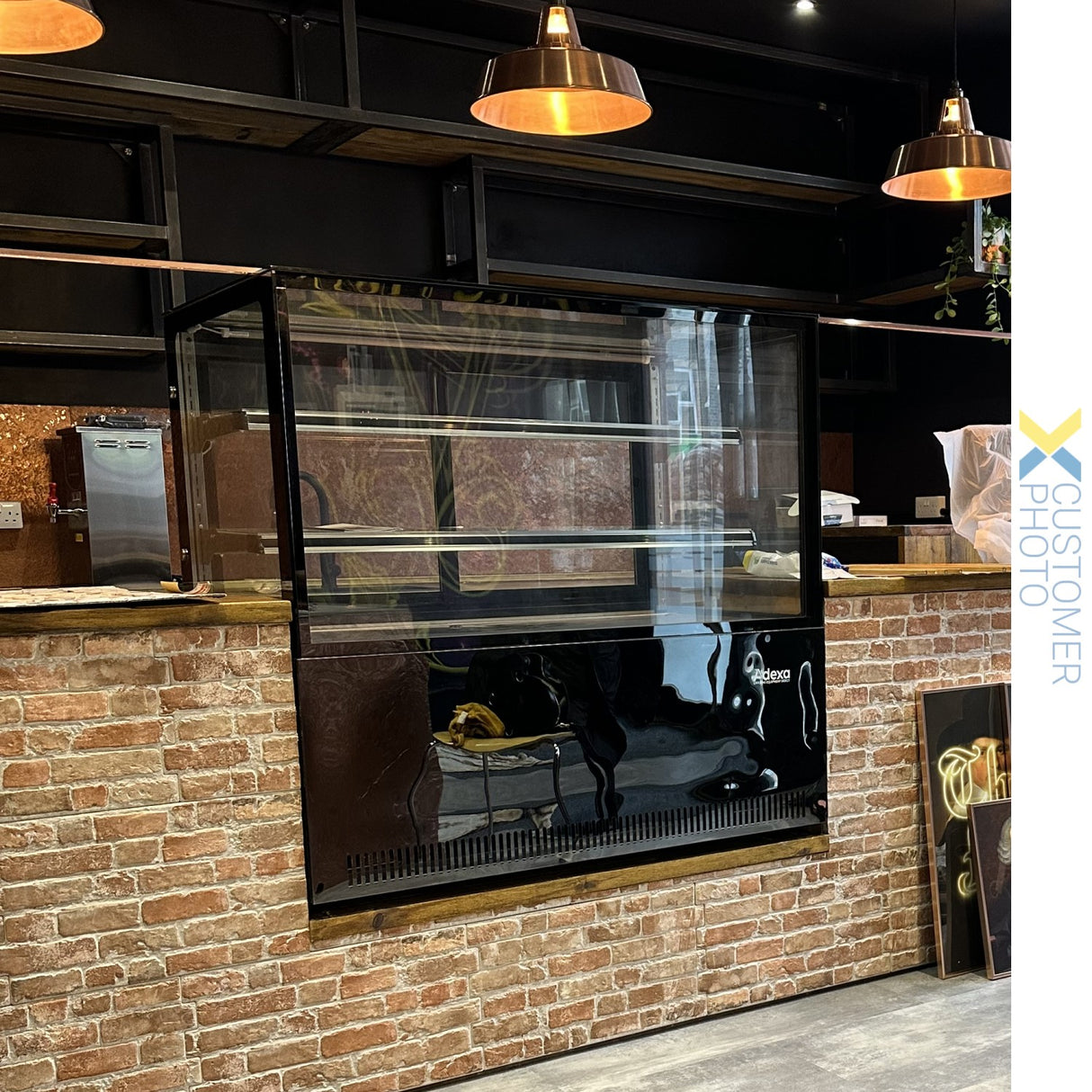 Cake Counter Straight Front 1200x730x1200mm 2 Shelves Black Base Led | Gn1200 R2 Black