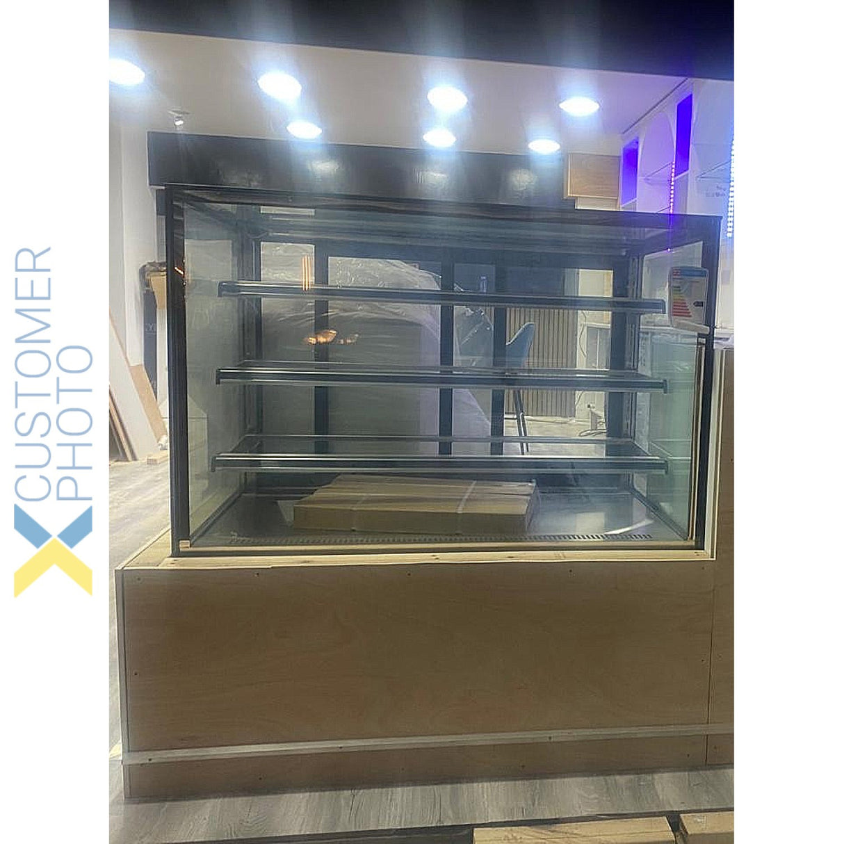 Cake Counter 1200x730x1300mm 3 Shelves Stainless Steel Base Led | Gn1200 Rf3