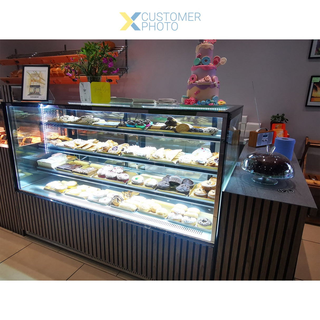 Cake Counter 1800x730x1300mm 3 Shelves Stainless Steel Base Led | Gn1800 Rf3