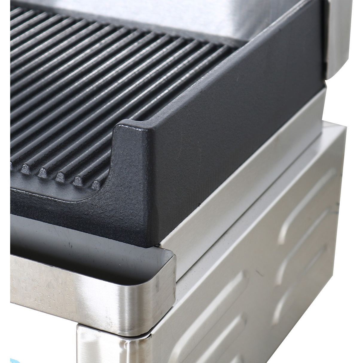 Professional Grill Electric 1 Zone 2.3k W Ribbed Cast Iron Top | Gp5530 Ew