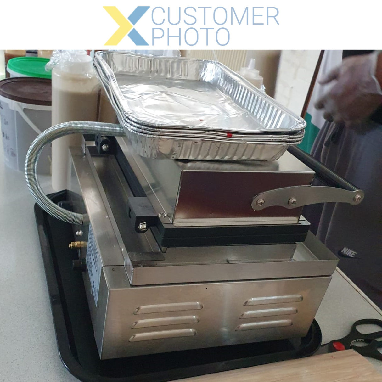Commercial Corn Dog Waffle Maker 1.6k W 6 Waffles Countertop | Hx119
