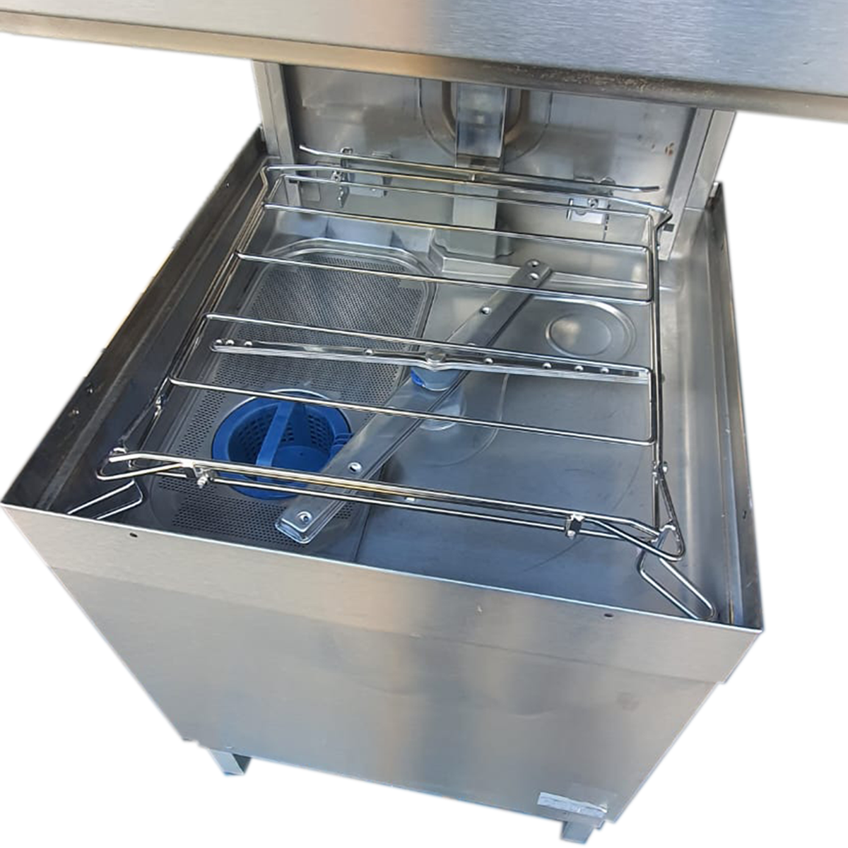 Refurbished Hobart AM900S Commercial Pass-Through Dishwasher – High-Performance Hood-Type Washer