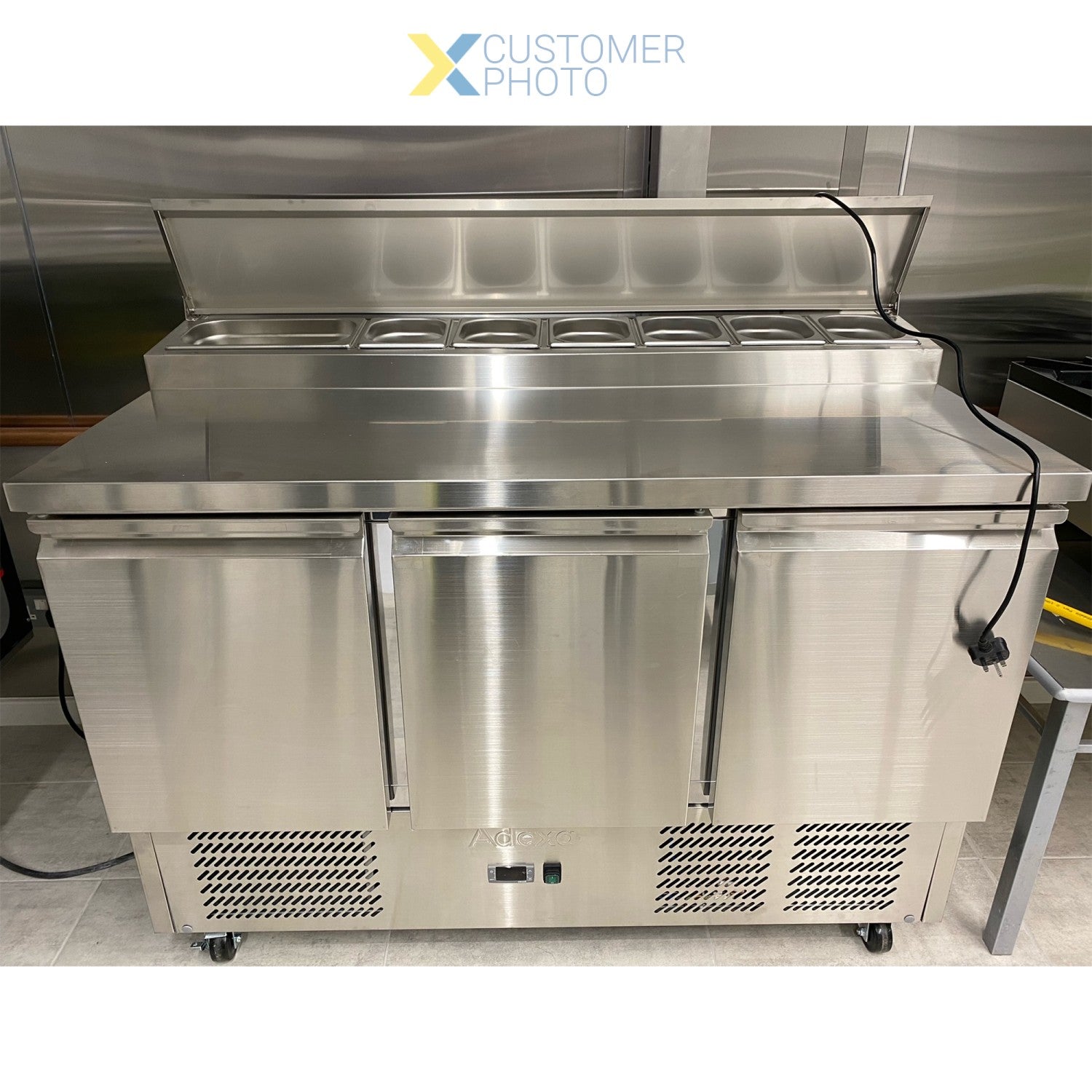 Refrigerated Prep Table 3 Doors Sandwich Top 8x Gn1/6 |  P33