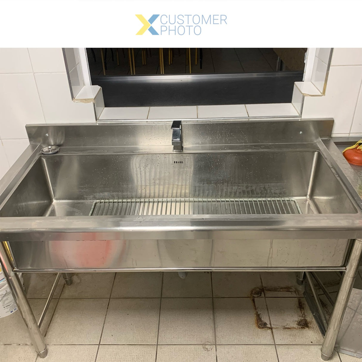 Commercial Pot Wash Sink Stainless Steel 1 Bowl Splashback 1500x700x900mm Round Legs | Psr15070