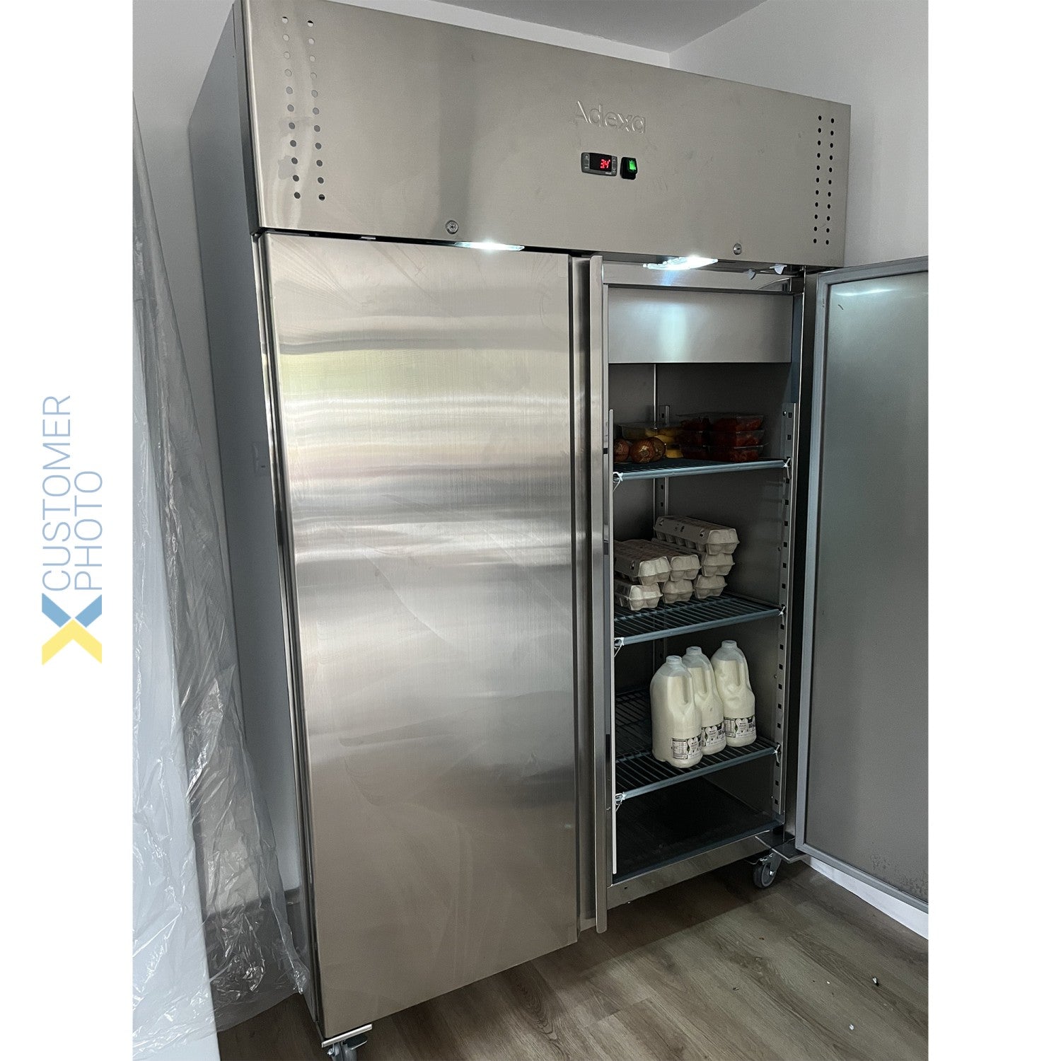 Commercial Fridge Stainless Steel Upright Double Door 1340x700x2000mm Ventilated Cooling | R800 V