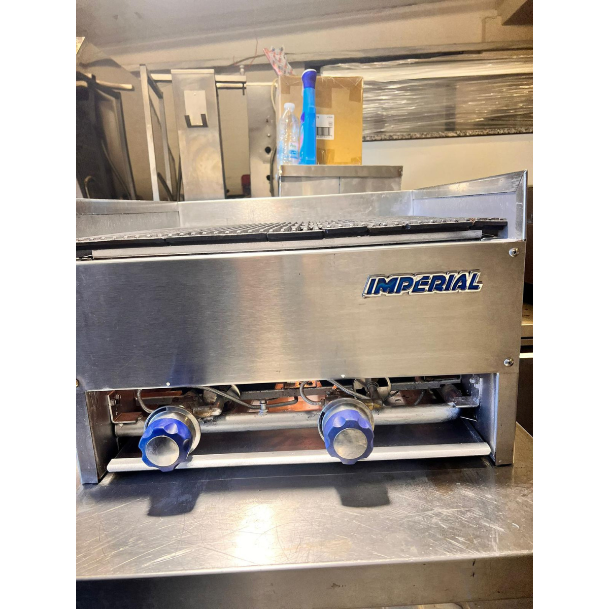 Imperial Chargrill 2 Burner Chargrill Gas Char Rock 35x55x79cm Refurbished