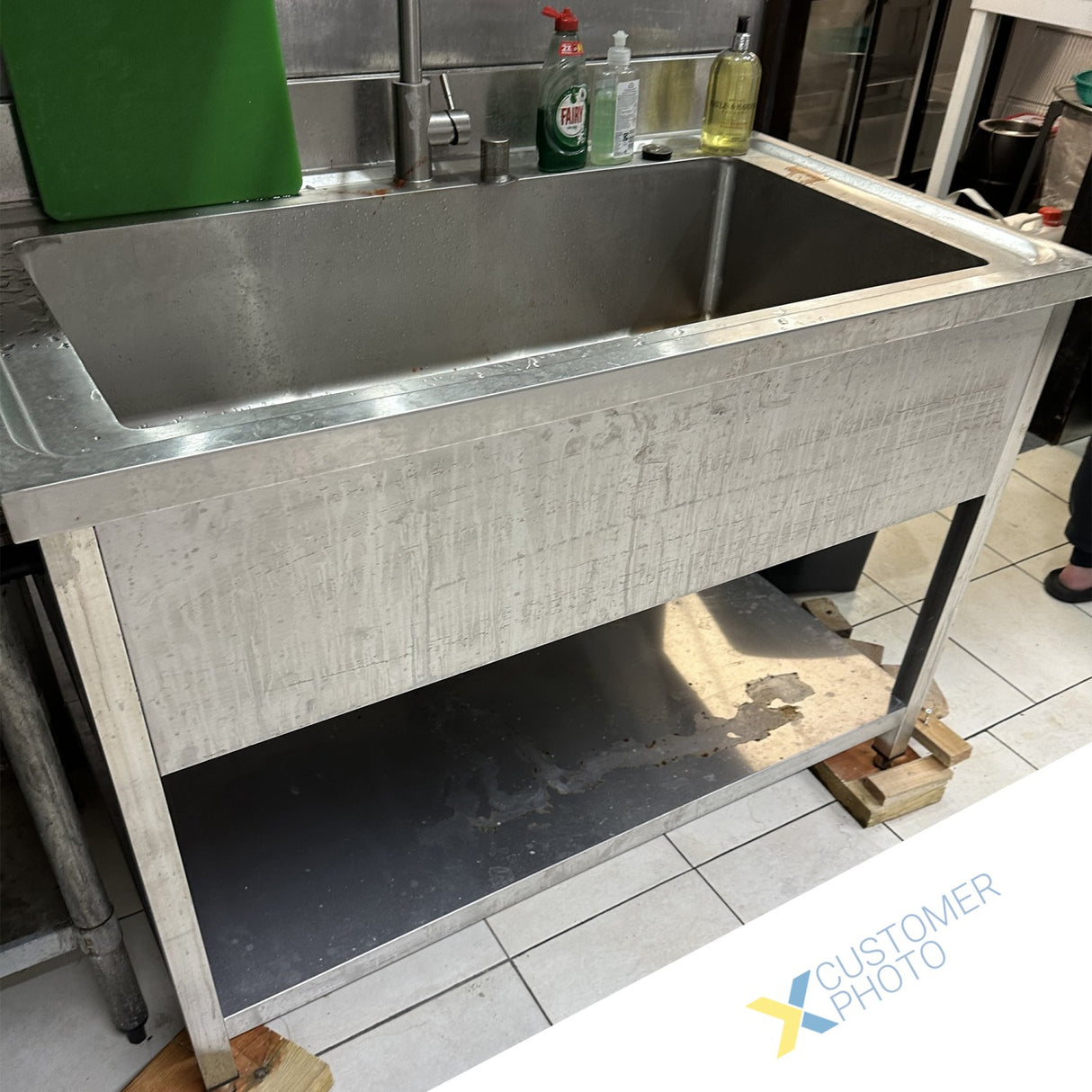 Commercial Pot Wash Sink Stainless Steel 1 Bowl Bottom Shelf Splashback 1200mm Depth 700mm | Vs127 Bs