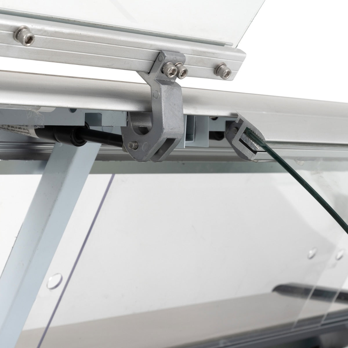 1.5m Curved Glass Serve Over Counter