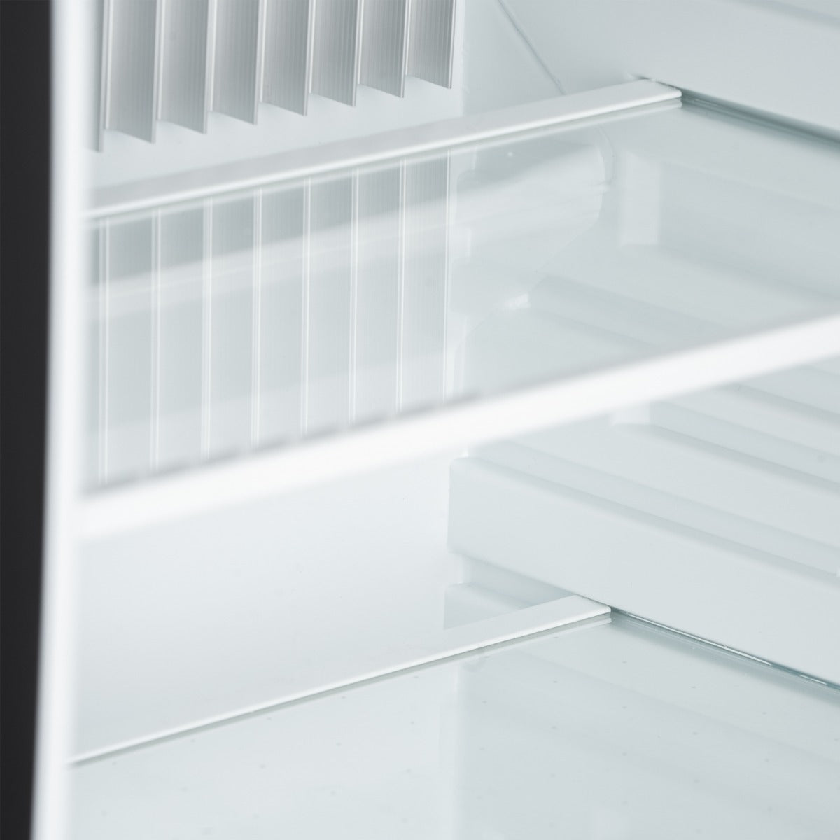 Single Solid Door Mini Bar