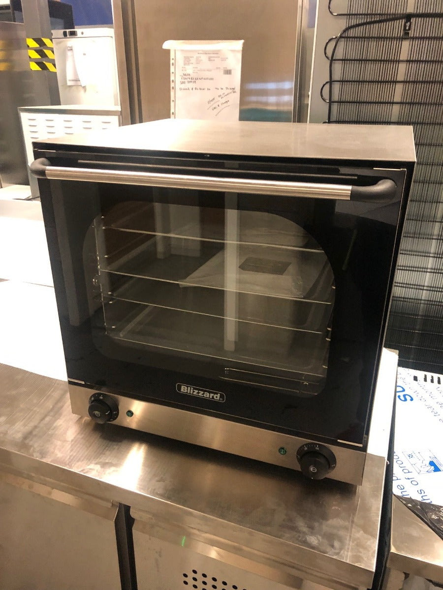 Graded 02023 2670 W Glass Door Convection Oven