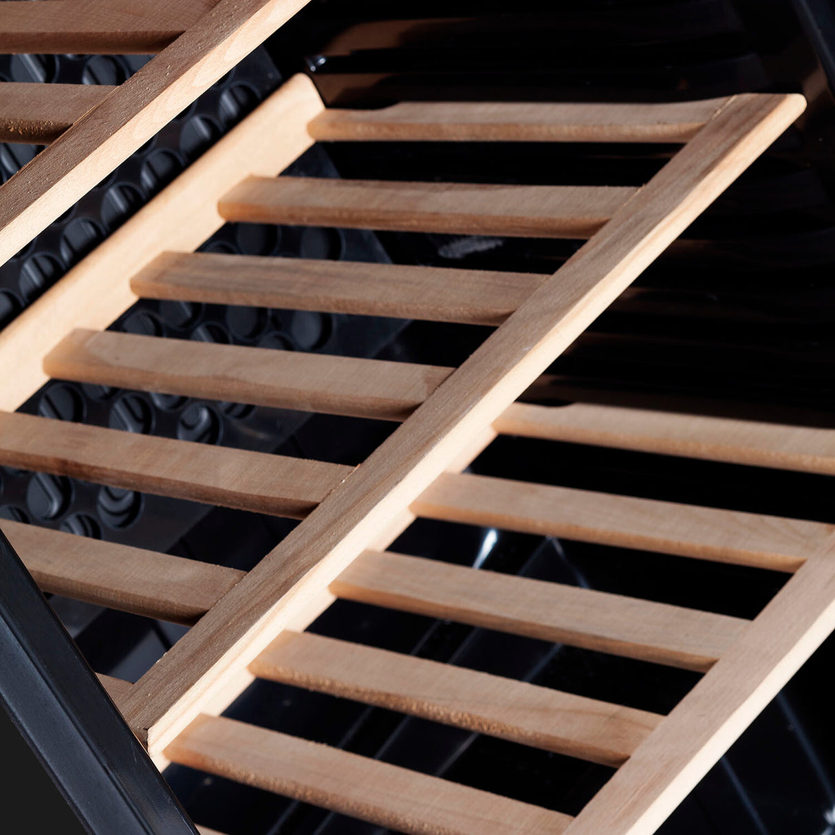 TEFCOLD - Drinks Cooler With Wine Shelves - SC381W