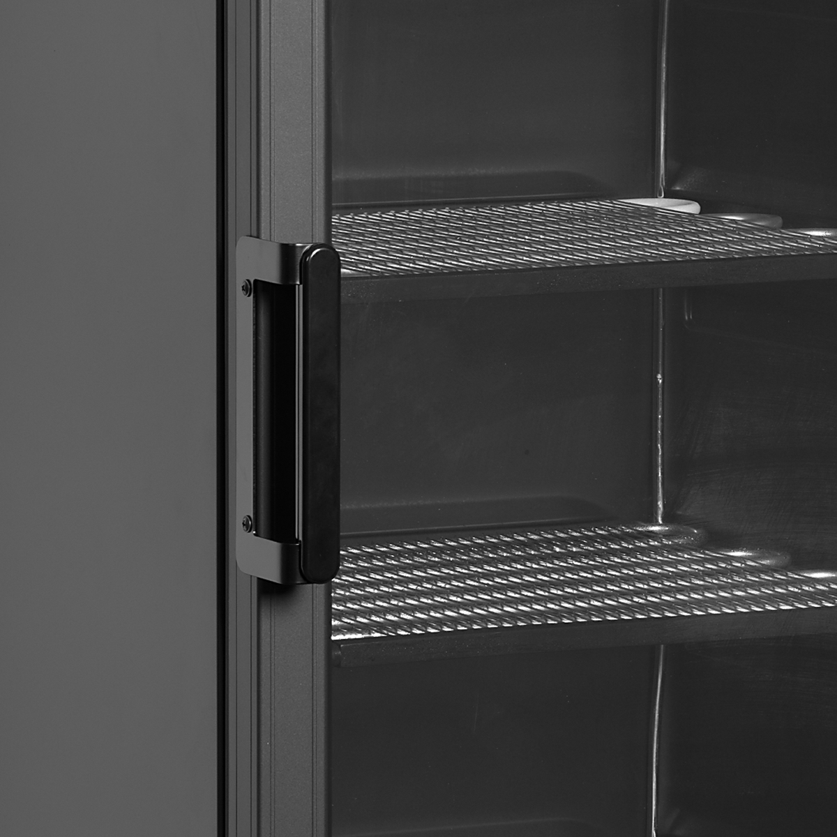 Tefcold Glass Door Display Freezer 270L, Glass Door, -23 to -18°C – UFSC371G Black