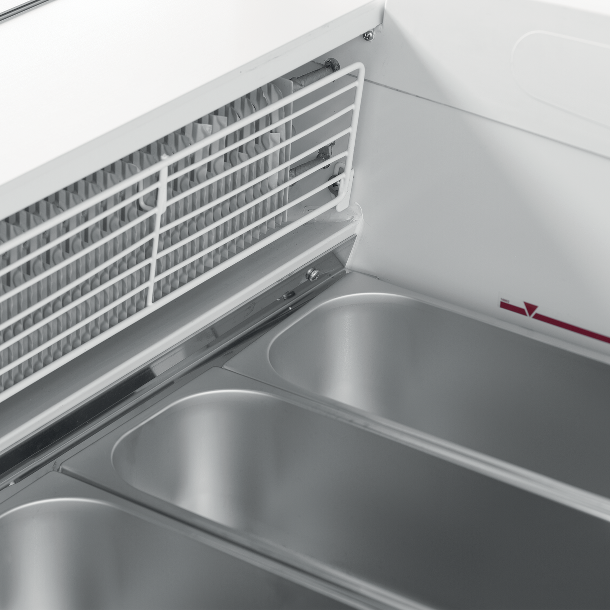 ISA - Scoop Ice Cream Display - ELEGANCE 10