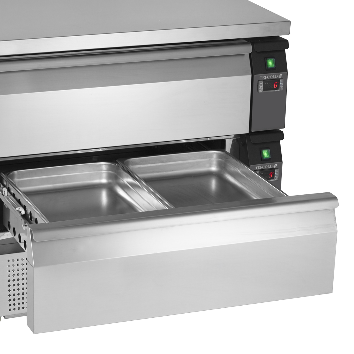 Tefcold Dual Temperature Gastronorm Counter 102L, +2 to +8 / -18 to -22°C – UD2-22