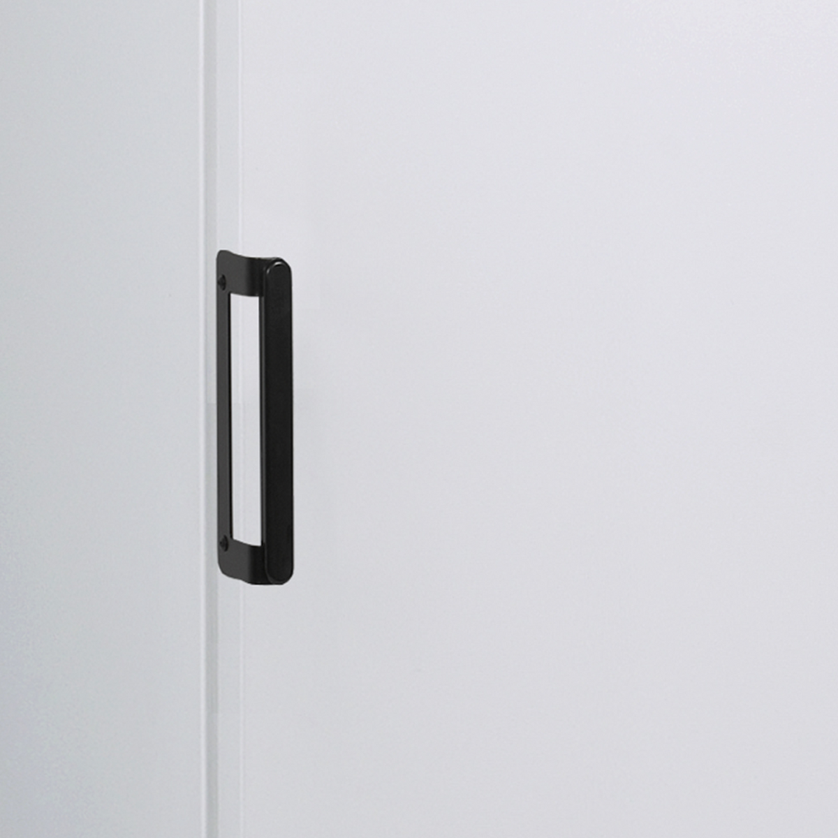 Upright Solid Door Freezer - UFFS371SD