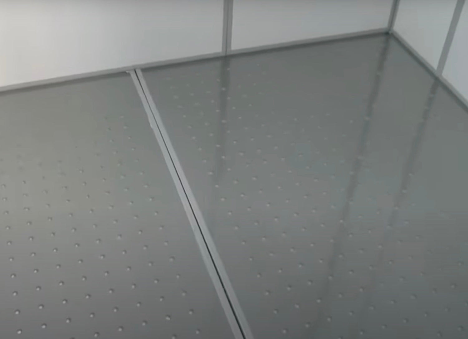 Premium Combisteel Walk-In Freezer Room with Cooling Unit - Spacious 1.5m x 2.1m Design