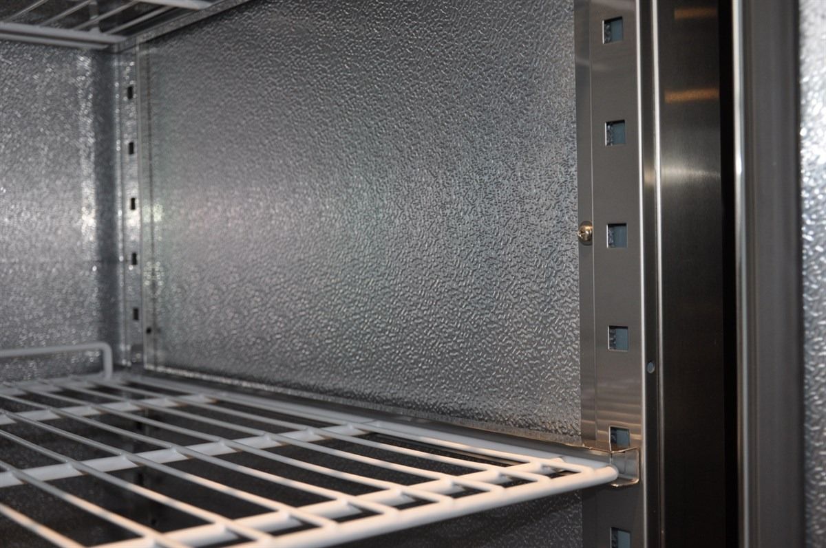 Combisteel 1200L Stainless Steel Double Door Upright Fridge - Perfect for Your Commercial Needs