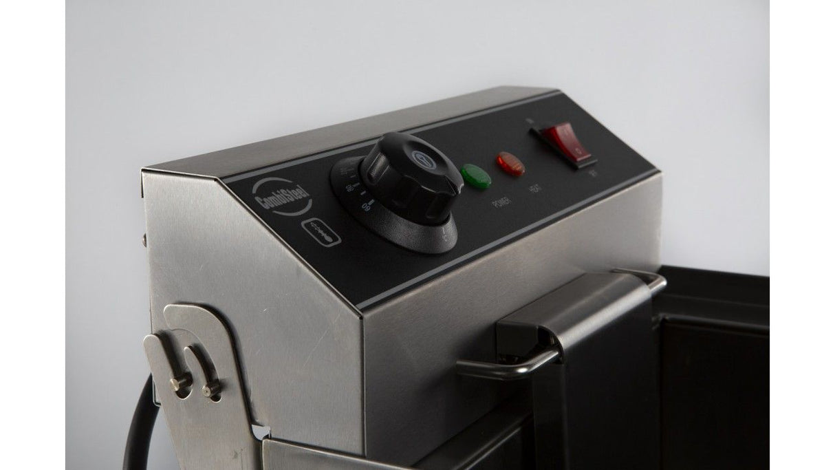 Upgrade Your Cooking Game with the Combisteel 8-Litre Single Tank Electric Countertop Fryer - Model 7455.1000