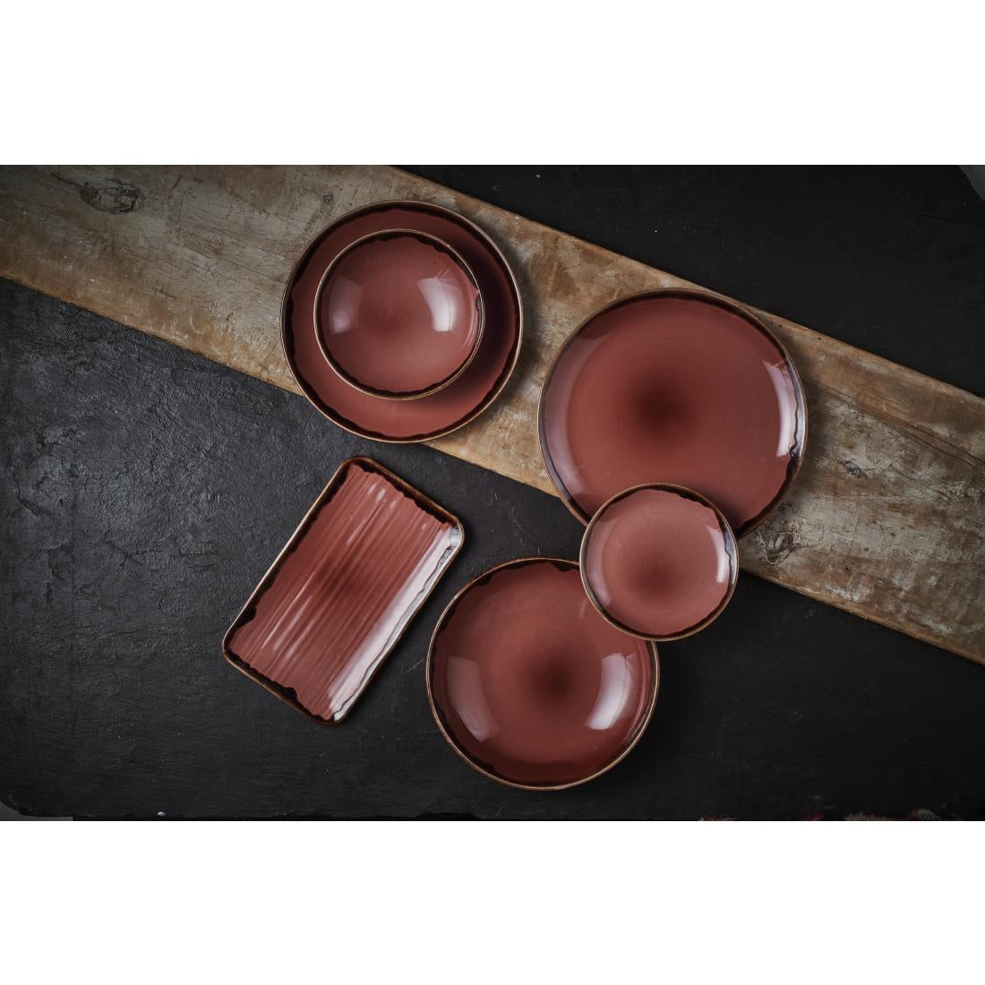 Dudson Harvest Plum Organic Rectangular Plates 270x160mm (12 Pack)