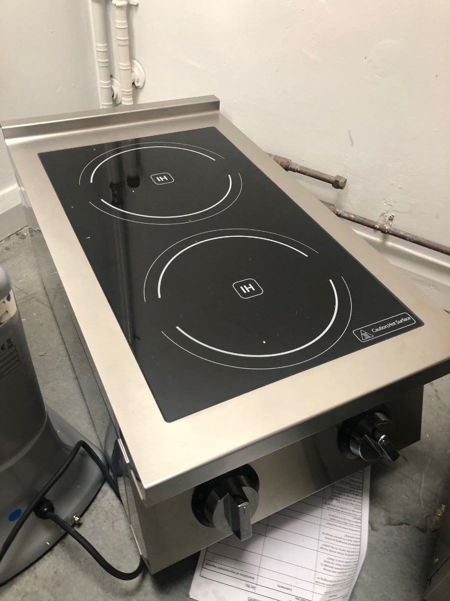 Graded 00949 Double Induction Hob 3 Phase