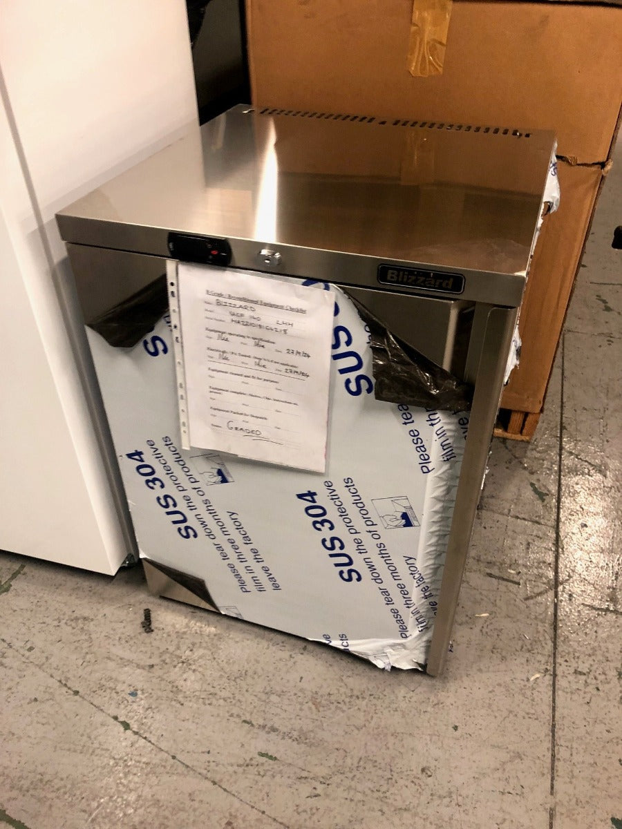 GRADED-01010-UCF140 Single Hinged Door Under Counter Freezer