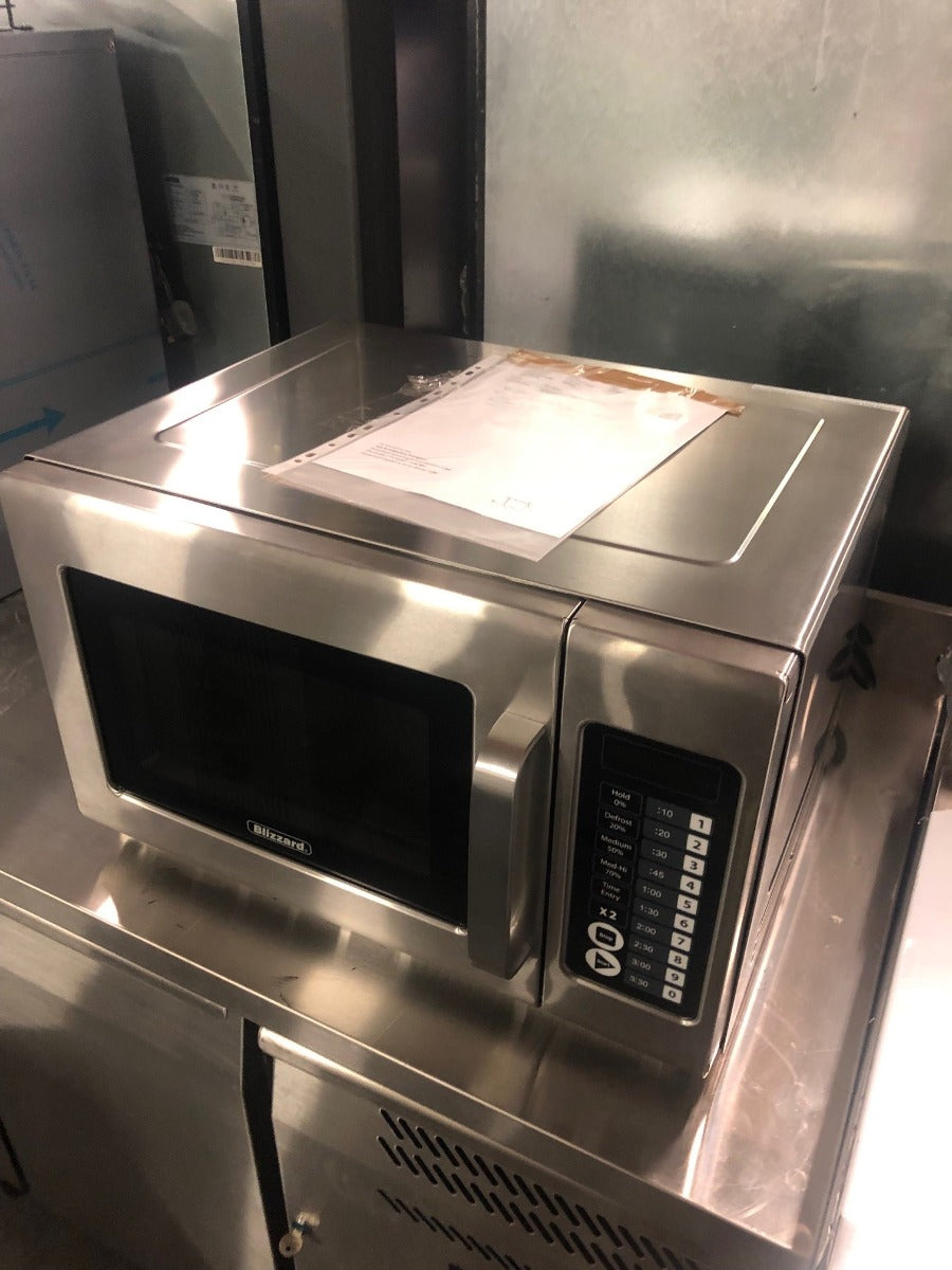 Graded 01133 Bcm1800 1800 W Heavy Duty Commercial Microwave