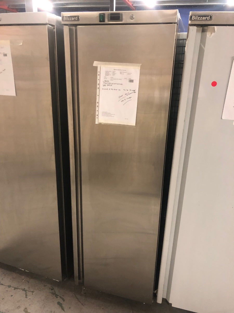 Graded 01171 Ls40 Upright 320 L Single Hinged Door Freezer