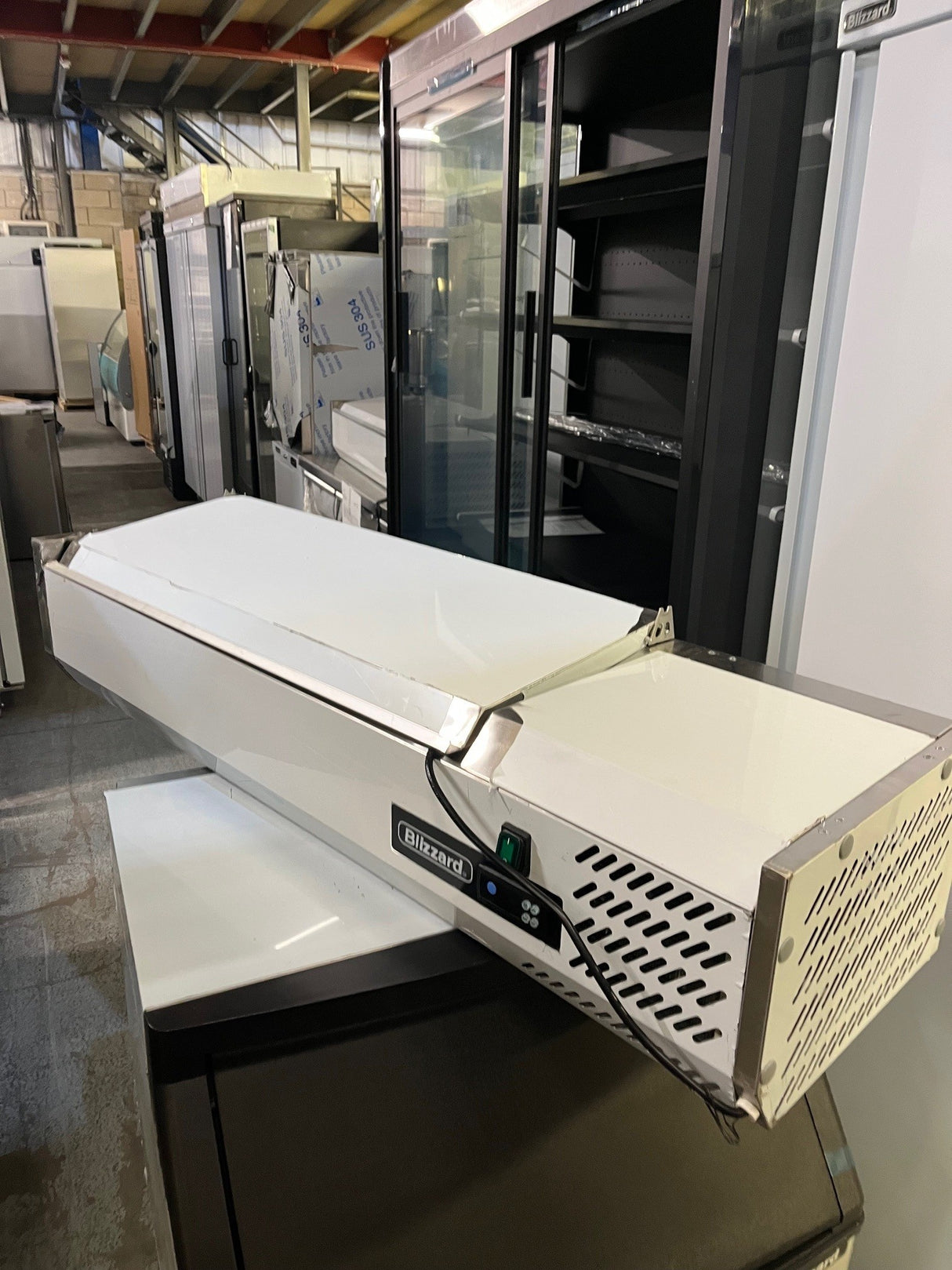 1.2m Hinged 1/4 Gastronorm Prep Top