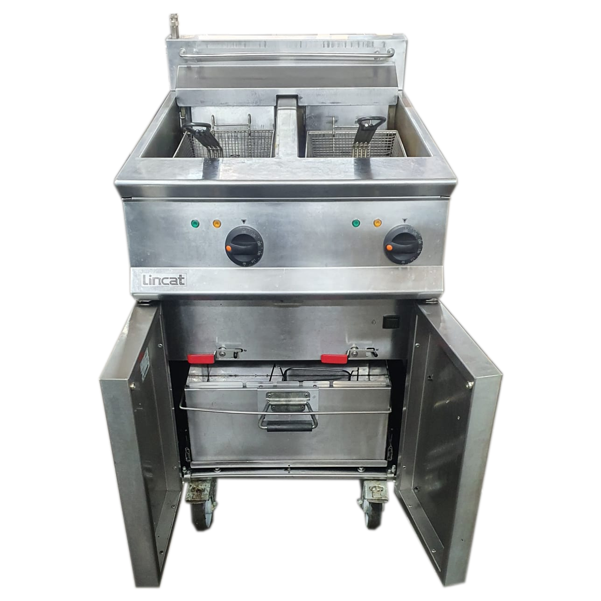 Lincat Opus 2 x 17 Ltr Electric Freestanding Twin Tank Fryer - Refurbished