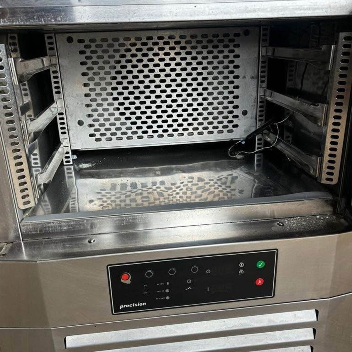 Precision PCF 15 SS Undercounter Blast Chiller / Freezer - Refurbished