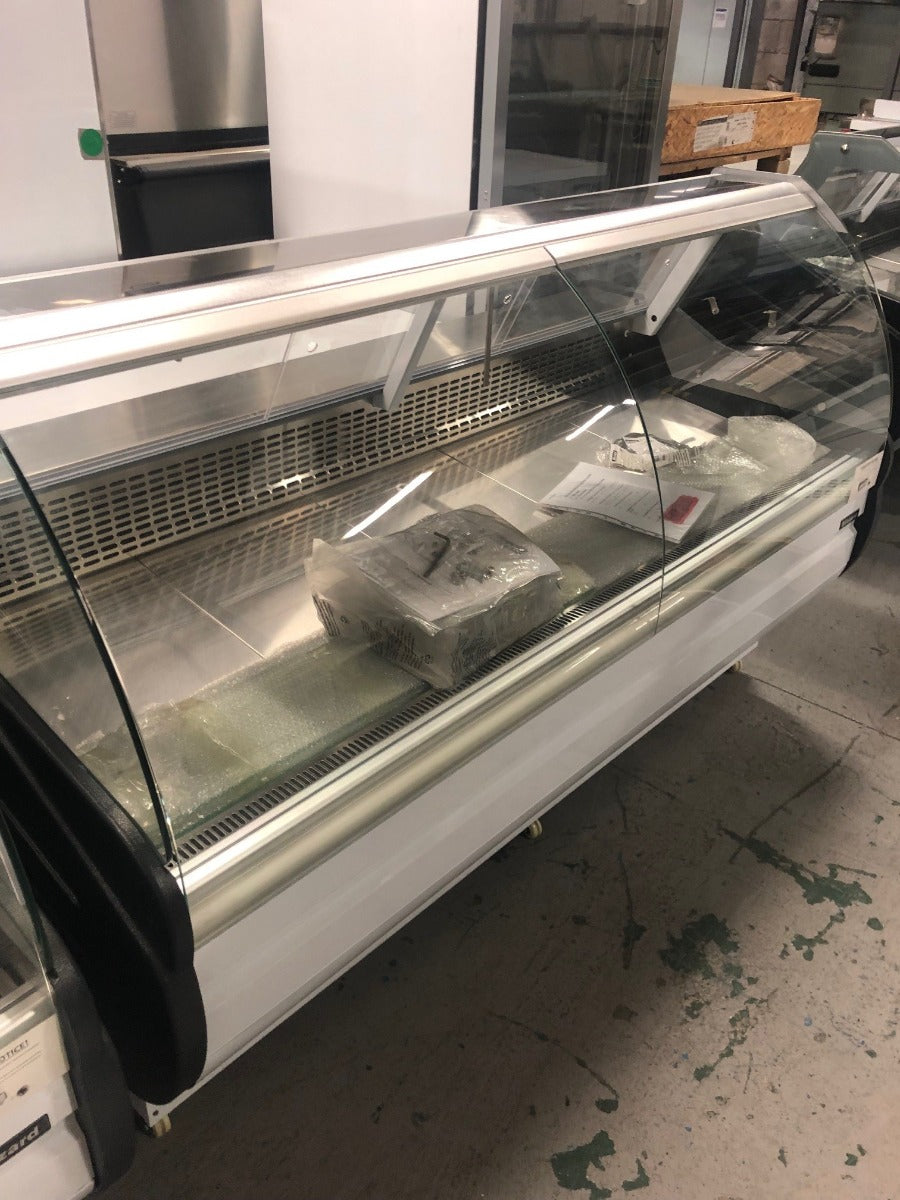 Graded 02147 2m Curved Glass Serve Over Counter