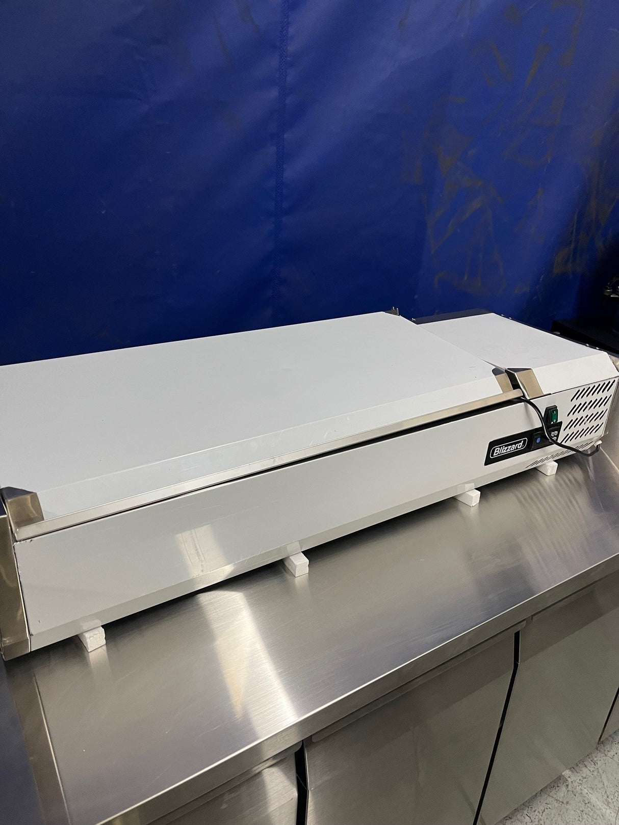 1.2m Hinged 1/3 Gastronorm Prep Top