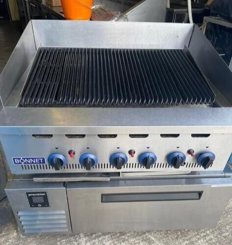 Bonnet 6 Burner Chargrill Natural Gas Peri Peri Grill with Low Bench Fridge