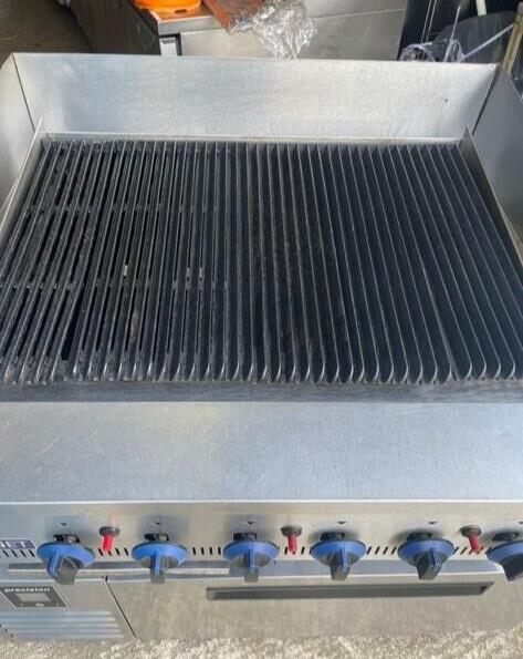 Bonnet 6 Burner Chargrill Natural Gas Peri Peri Grill with Low Bench Fridge