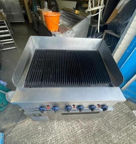 Bonnet 6 Burner Chargrill Natural Gas Peri Peri Grill with Low Bench Fridge