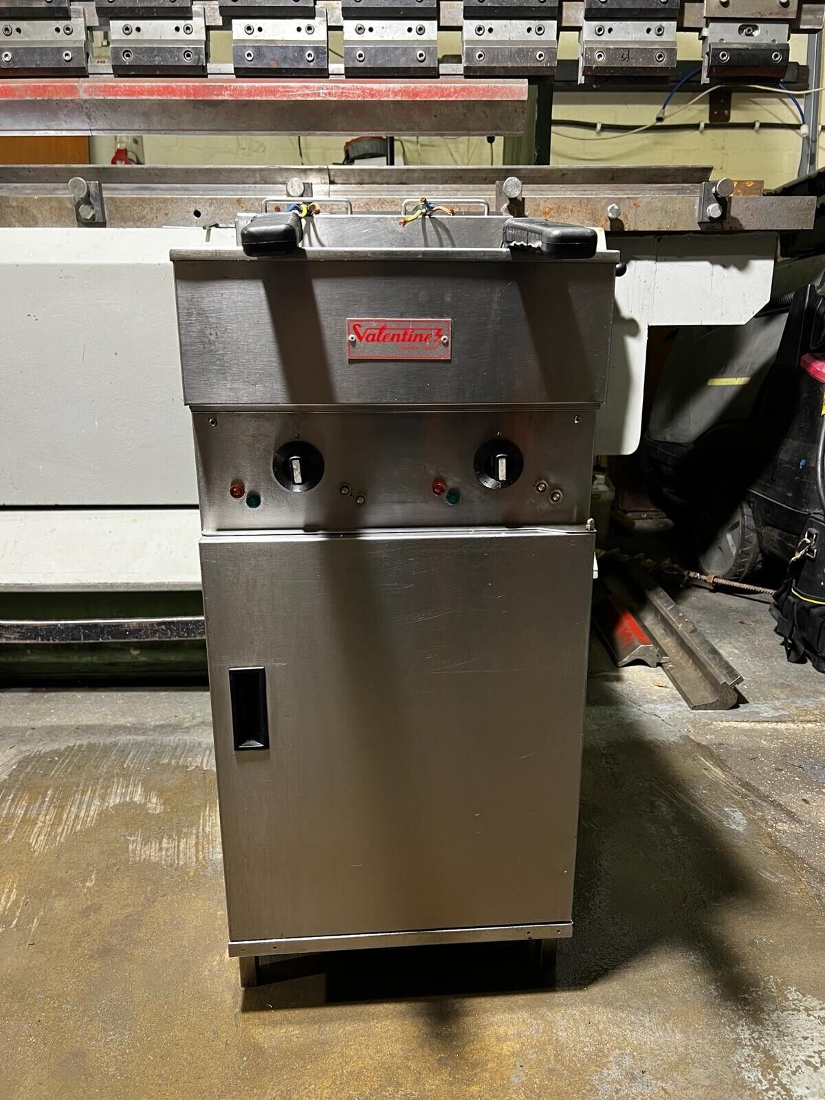 Valentine Electric Chips Fryer Twin Tank Double Basket Single Phase Refurbished